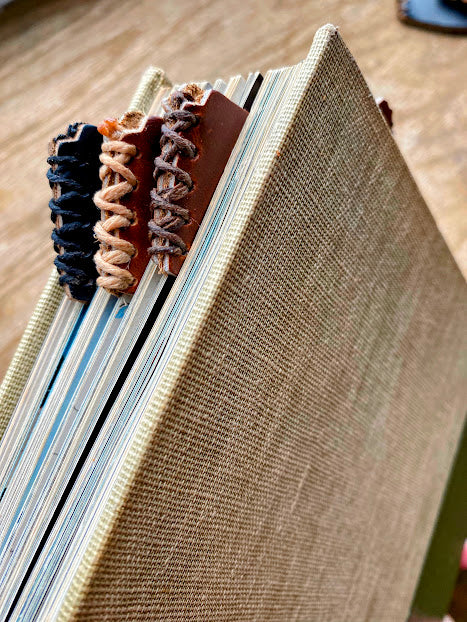 Corner Cuddler Bookmark