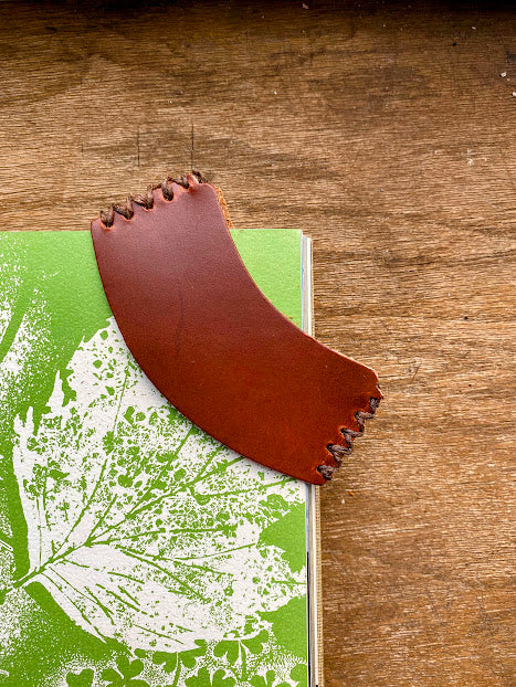Corner Cuddler Bookmark
